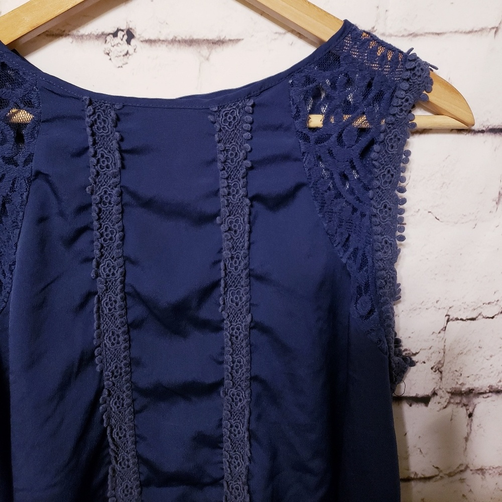 Lauren conrad navy lace tank blouse!
